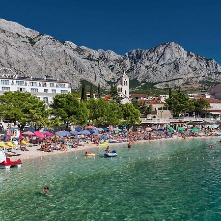 Apartments Center Baška Voda Esterno foto